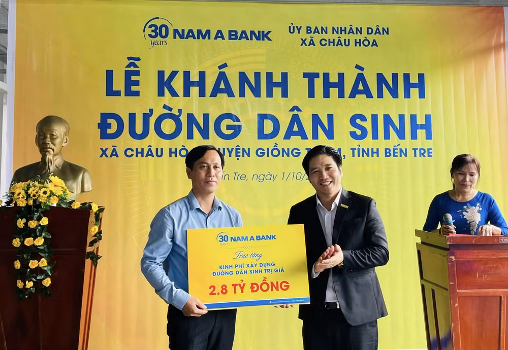 30 nam nam a bank noi nhip cau hanh phuc den cong dong hinh 2