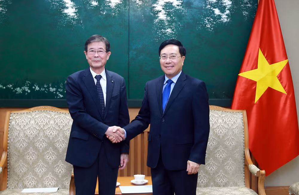 dua hoa sen tro thanh bieu tuong ket noi ve tinh than giua nhan dan viet nam va nhat ban hinh 1