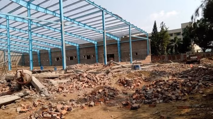 Hiện trường vụ tai nạn khiến 7 người chết tại ở Vĩnh Long. Ảnh: tienphong.vn