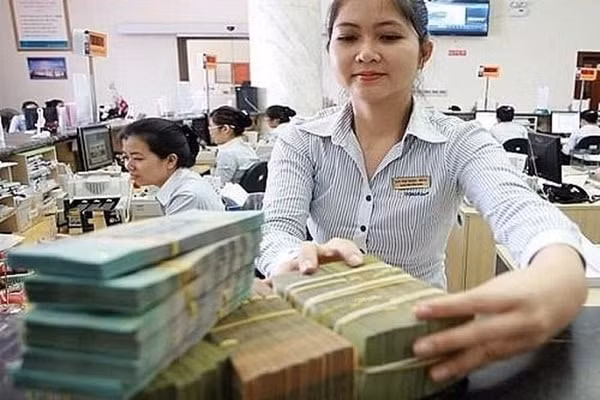 Hết 10 tháng, tổng thu ngân sách mới đạt 78,1% dự toán
