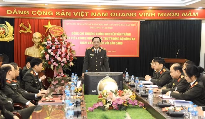 Thứ trưởng Nguyễn Văn Thành phát biểu tại buổi đến thăm