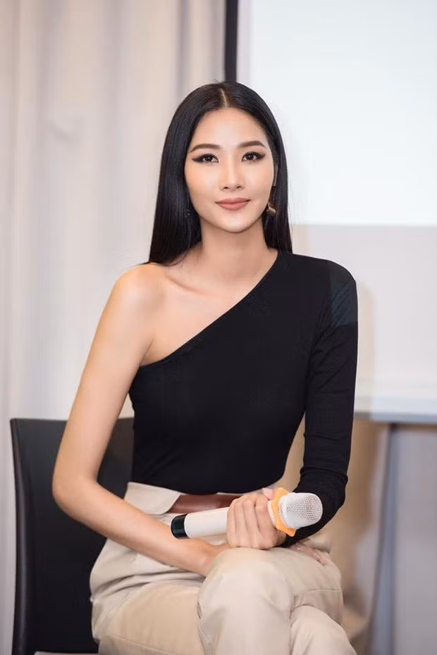 hoang thuy