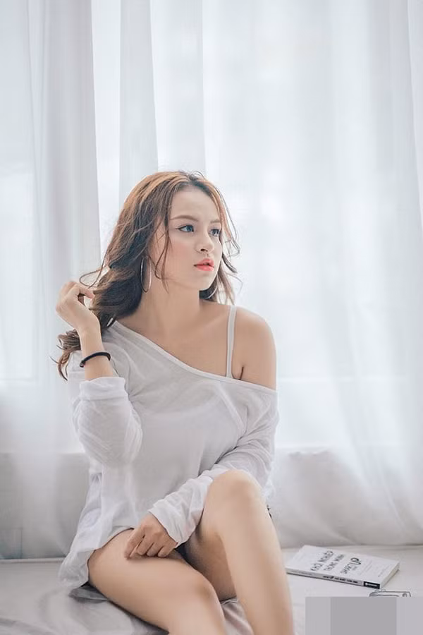 nhan sac tre trung xinh dep cua 2 co vo nam tao bac dau the he moi hinh 1