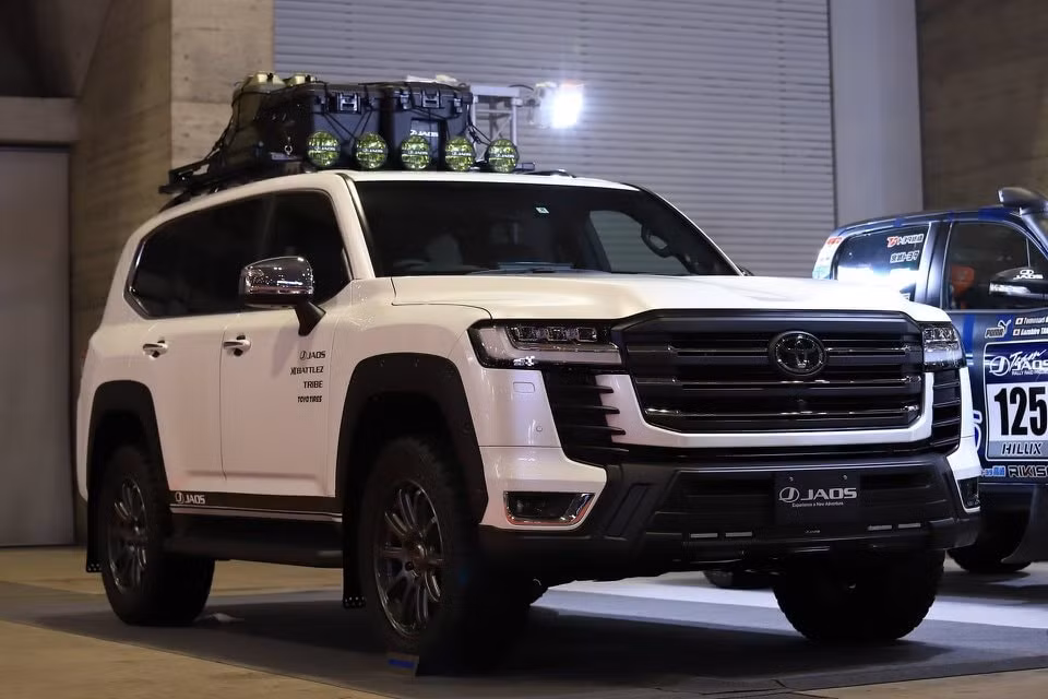 toyota land cruiser duoc tang kha nang off road voi ban do moi hinh 5