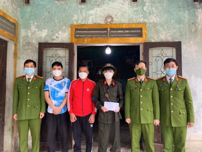 gan 1500 thanh nien ha tinh len duong nhap ngu bao ve to quoc hinh 13