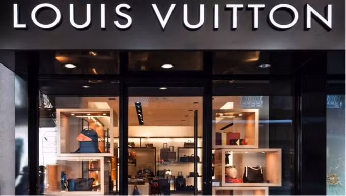 louis vuitton tang gia san pham tren toan cau bao toan loi nhuan hinh 1