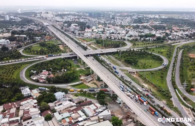 13 du an trong diem cua tphcm dang kien nghi chinh phu go vuong hinh 4