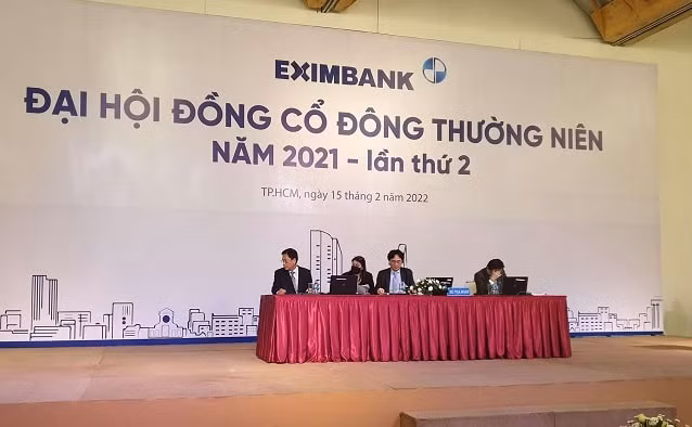 dhdcd eximbank lo dien nhan su moi co tuc 2022 du kien 2 con so hinh 1