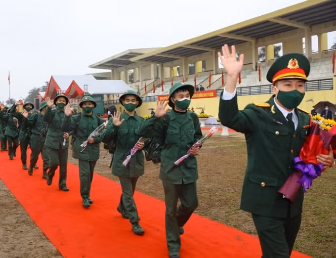 bi thu thanh uy ha noi dong vien tan binh len duong nhap ngu hinh 3