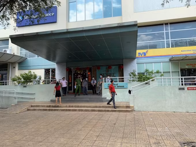 roi tu tang 7 chung cu o tp hcm cu ba khoang 75 tuoi tu vong hinh 2