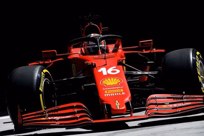 chip qualcomm snapdragon duoc ferrari su dung cho xe dua f1 hinh 1