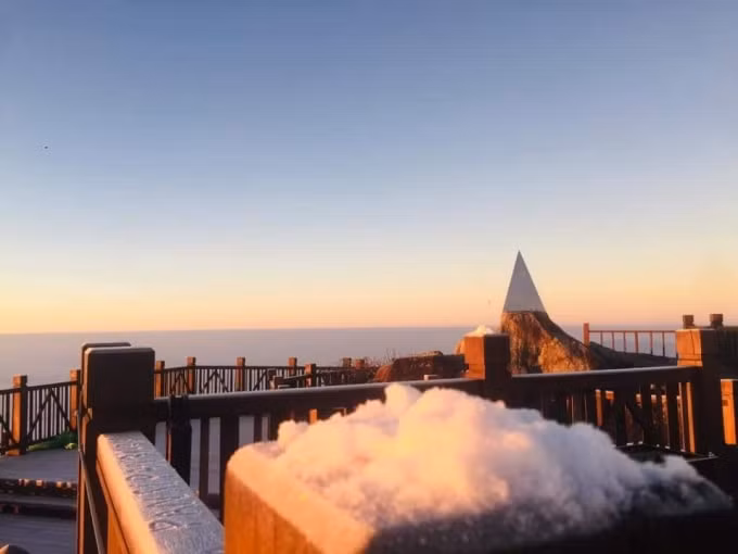 sang nay suong muoi phu trang dinh nui fansipan hinh 1