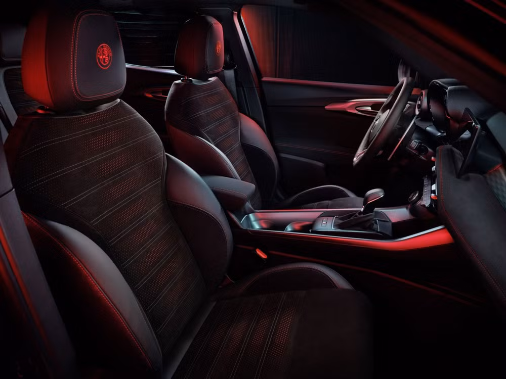 suv hang sang co nho alfa romeo tonale ra mat canh tranh voi mercedes benz gla hinh 5