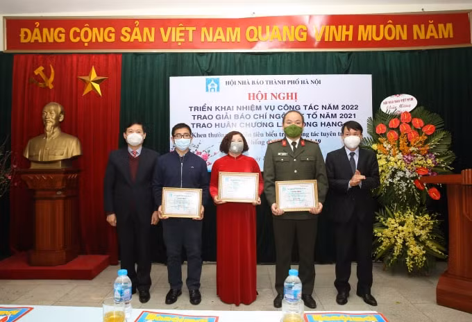 hoi nha bao thanh pho ha noitiep tuc vuot qua kho khan hoan thanh nhiem vu hinh 3