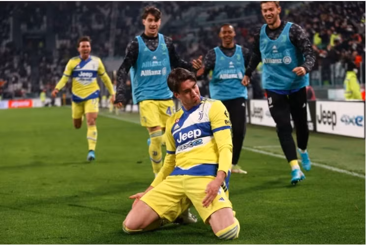 danh bai sassuolo 2 1 juventus lot vao ban ket cup quoc gia hinh 3