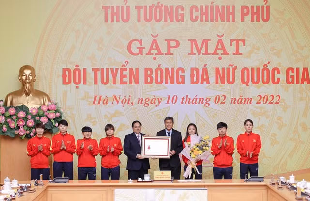 thu tuong cac em da vuot qua tat ca de mang vinh quang cho to quoc hinh 2