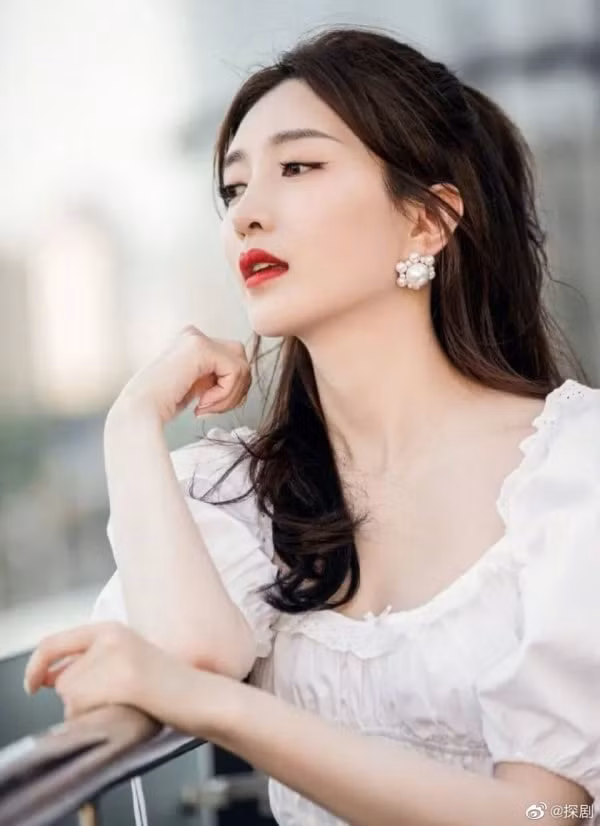 nhung my nhan tuoi dan tai sac ven toan cua cbiz hinh 3