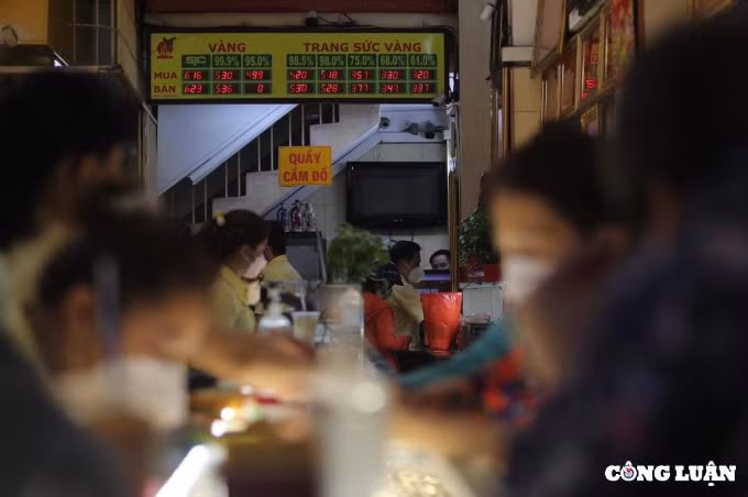 cham chi kiem tien dau nam nam shipper di sam vang tu som de cau may hinh 6