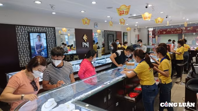 cham chi kiem tien dau nam nam shipper di sam vang tu som de cau may hinh 8