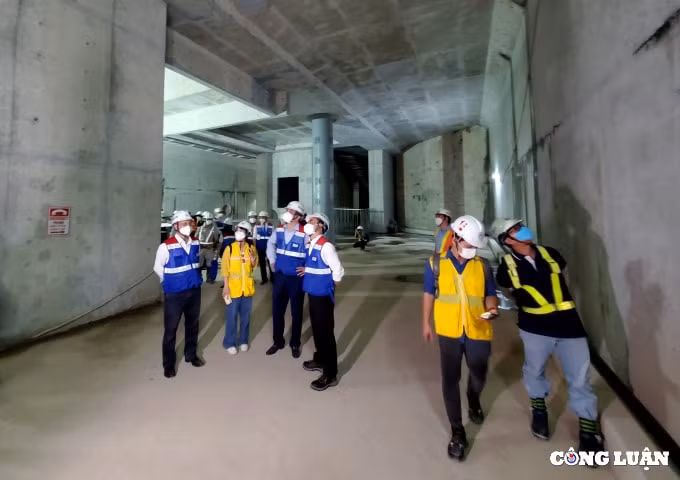 toan canh nha ga sau 4 tang duoi long dat cua metro so 1 ben thanh suoi tien hinh 13
