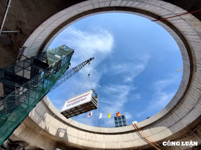 toan canh nha ga sau 4 tang duoi long dat cua metro so 1 ben thanh suoi tien hinh 4