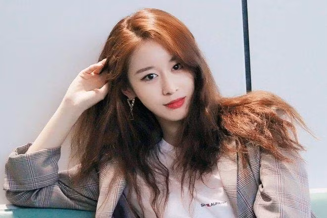 jiyeon thong bao ket hon voi van dong vien bong chay hwang jae kyun hinh 2