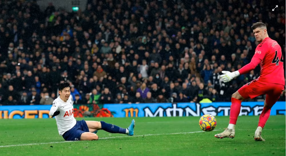tottenham thua nguoc 2 3 southampton chi trong 4 phut hinh 8