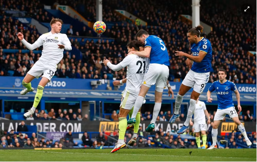 van de beek toa sang everton dut mach toan hoa va thua o premier league hinh 5