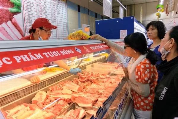 Trong những ngày gần đây, giá thịt lợn có xu hướng tăng cao trở lại. Ảnh minh họa