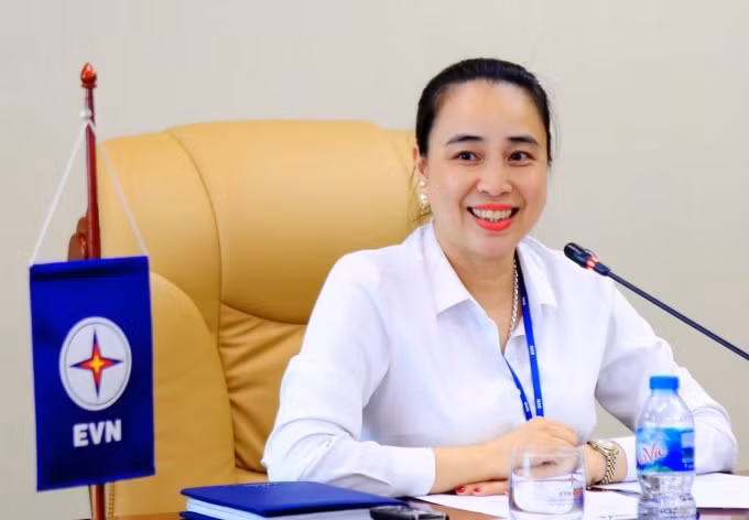 Tổng Giám đốc Tổng Công ty Điện lực miền Bắc Đỗ Nguyệt Ánh – “nữ tướng” đầu tiên của ngành Điện.