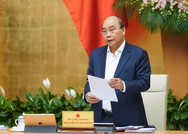 Thủ tướng Nguyễn Xuân Phúc phát biểu kết luận phiên họp. Ảnh: VGP