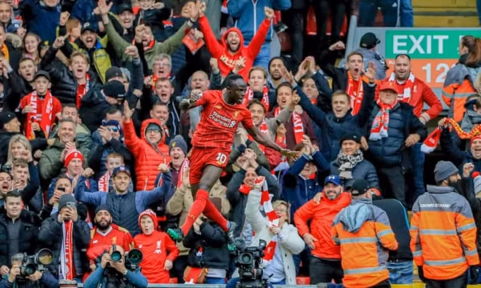 Sadio Mane toả sáng Liverpool lội ngược dòng đánh bại Bournemouth. Ảnh: theguardian.com
