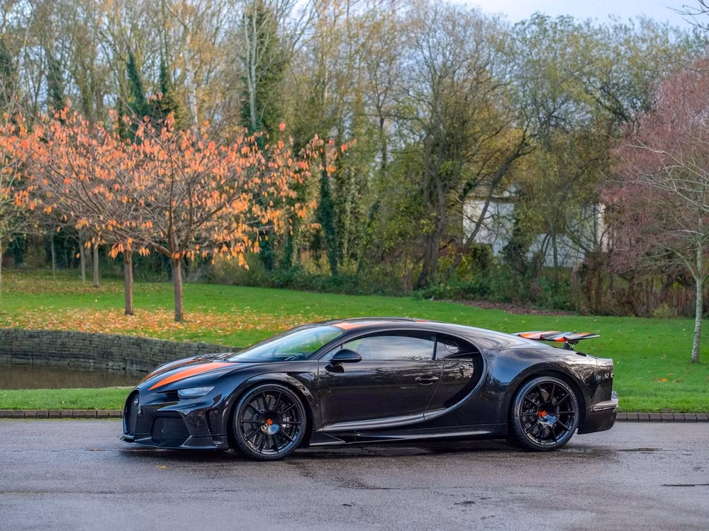 vua duoc mua voi gia hon 5 trieu usd hang hiem bugatti chiron super sport 300 tiep tuc duoc rao ban hinh 7