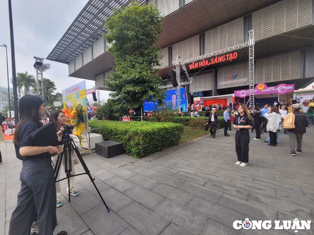 tac nghiep tai hoi bao toan quoc 2023 su gia lan toa khong khi ngay hoi lon toi cong chung hinh 14