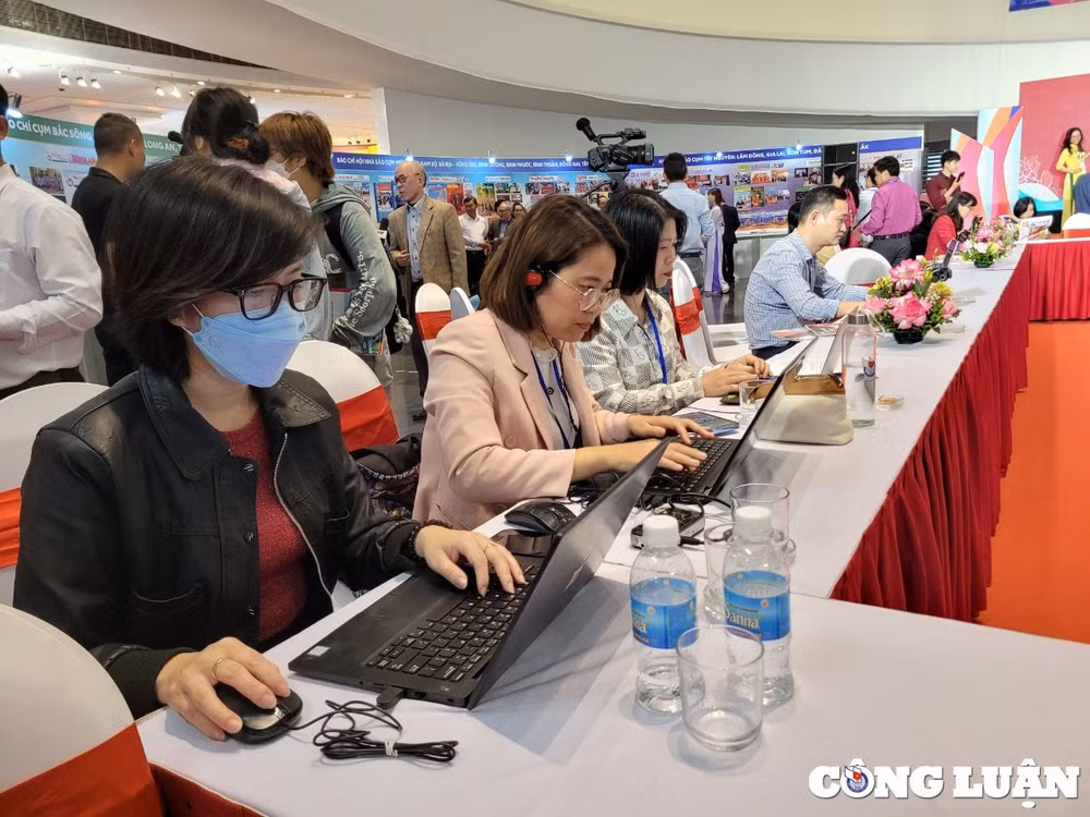 tac nghiep tai hoi bao toan quoc 2023 su gia lan toa khong khi ngay hoi lon toi cong chung hinh 11