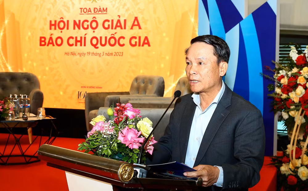 lan toa lua nghe nhiet huyet dam me hinh 1