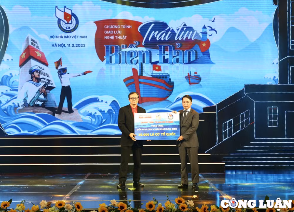 tri an nhung nguoi da cong hien cuoc doi minh cho su nghiep bao ve bien dao hinh 6