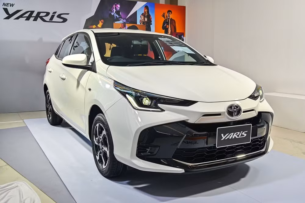 toyota yaris ban nang cap 2023 ra mat hinh 4