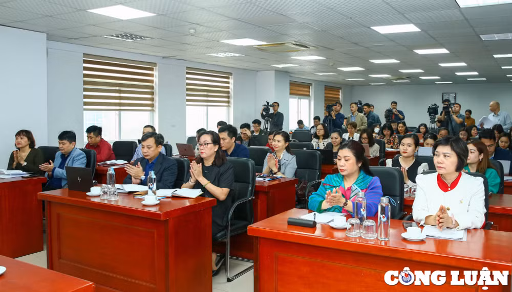 hoi bao toan quoc 2023 quy mo lon nhat tu truoc den nay voi 87 gian trung bay nhieu su kien nghiep vu van hoa phong phu hinh 2