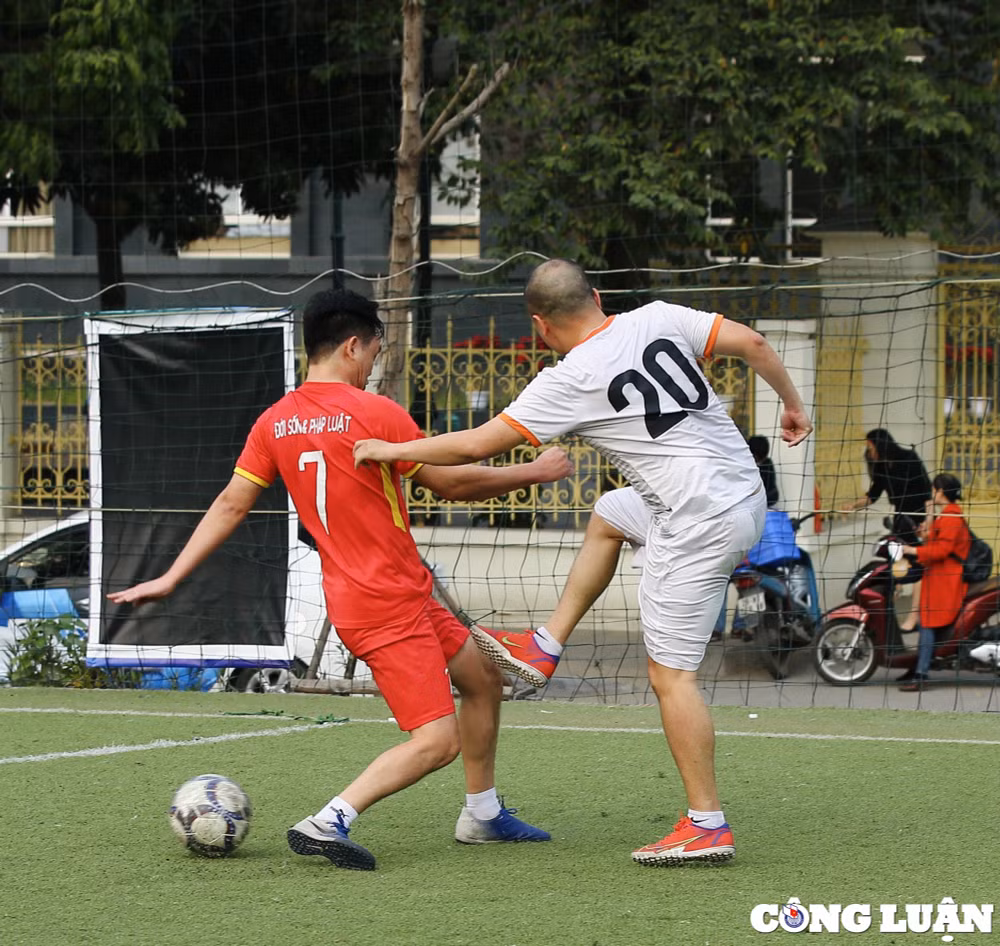 ttxvn va tuoi tre thu do vao chung ket giai bong da cup nha bao va cong luan lan ii 2023 hinh 13