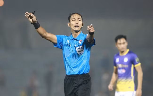 vleague 2023 co them 1 trong tai chuan fifa hinh 2