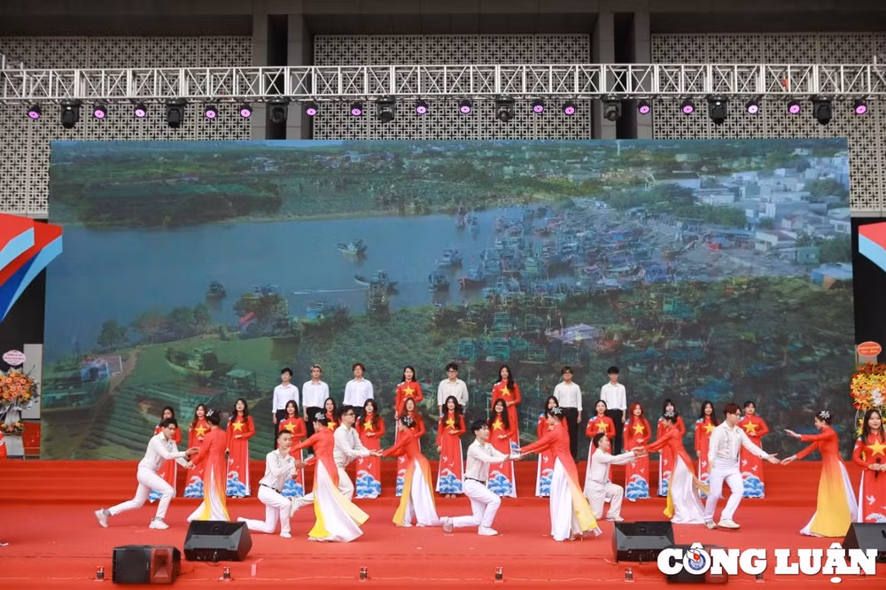tung bung khai mac hoi trai thanh nien hoi bao toan quoc 2023 hinh 2