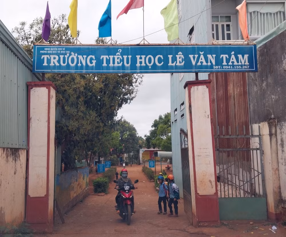 gia lai ba nam chi sai mot truong tieu hoc phai tra lai hon 140 trieu dong cho phu huynh hinh 1