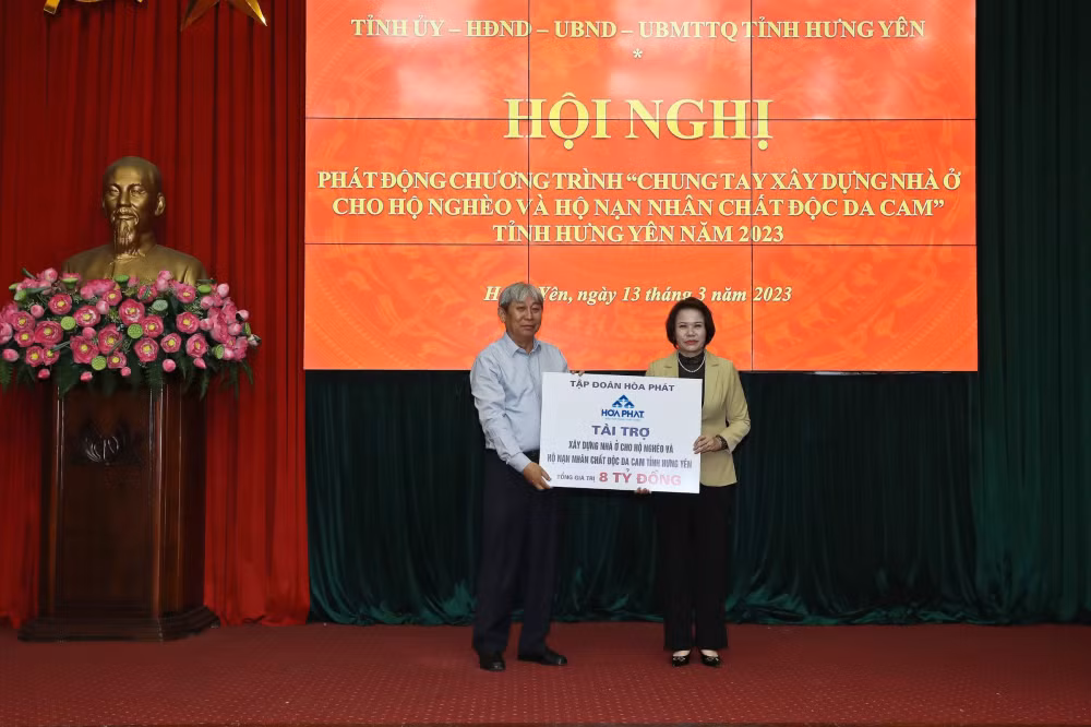 hoa phat ung ho 8 ty dong xay dung nha o cho ho ngheo va nan nhan chat doc da cam tinh hung yen hinh 1