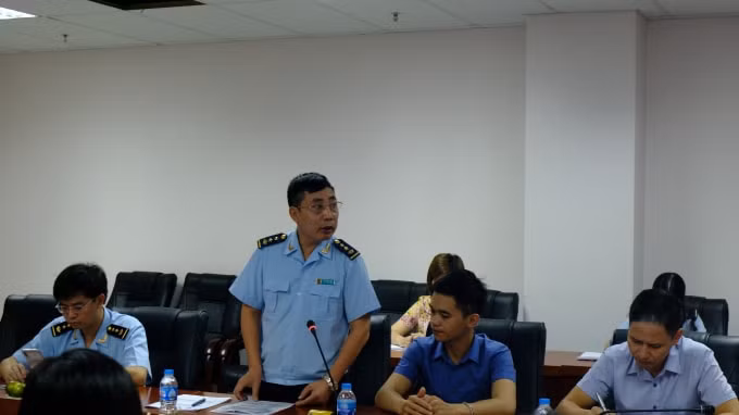Đoàn công tác của Tổng cục Hải quan đã trực tiếp khảo sát các doanh nghiệp: xuất nhập khẩu, logistics, kinh doanh kho bãi, hãng hàng không.