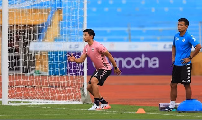 Hà Nội FC nhận tin không vui trong ngày đánh bại HAGL. Ảnh: internet.