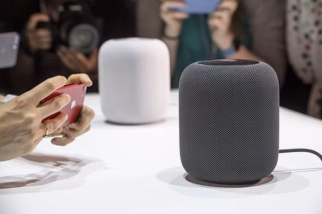 Phiên bản HomePod Mini phiên bản cao cấp sẽ được ra mắt vào tháng tới. Ảnh: TL.