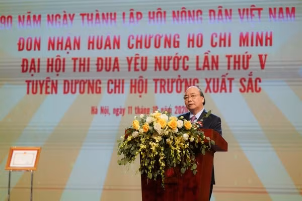 Thủ tướng Nguyễn Xuân Phúc phát biểu tại lễ kỷ niệm 90 năm thành lập Hội Nông dân Việt Nam