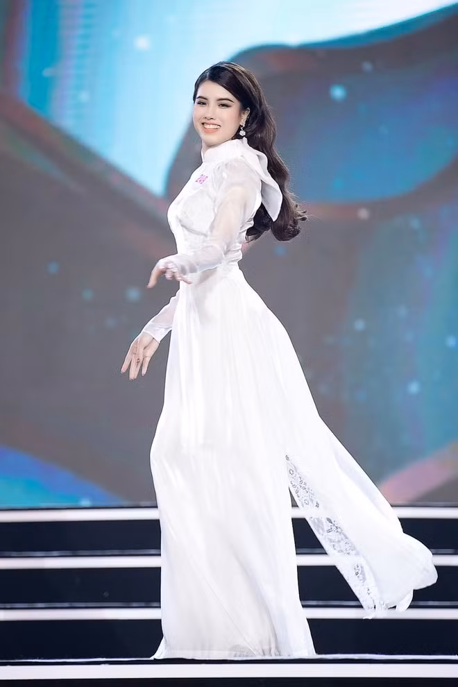 Đặng Phương Thảo.