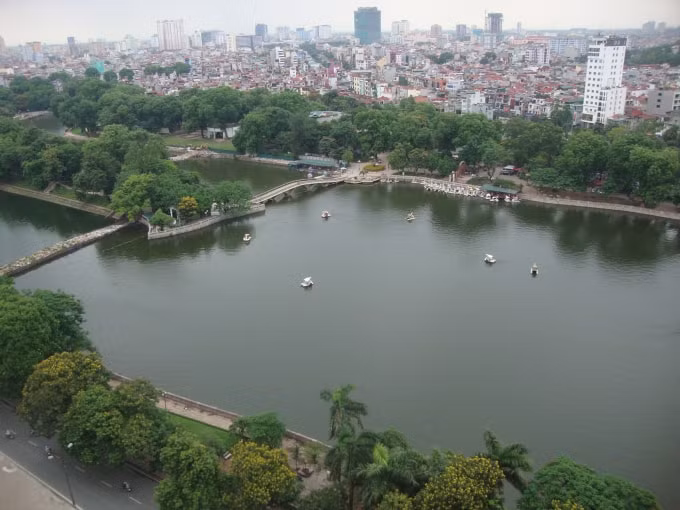 Dự án bãi đỗ xe ngầm công viên Thủ Lệ sau hơn một năm được phê duyệt và có Quyết định chủ trương đầu tư nhưng hiện vẫn 